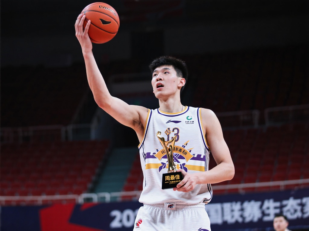 位球员和支 位球员和支